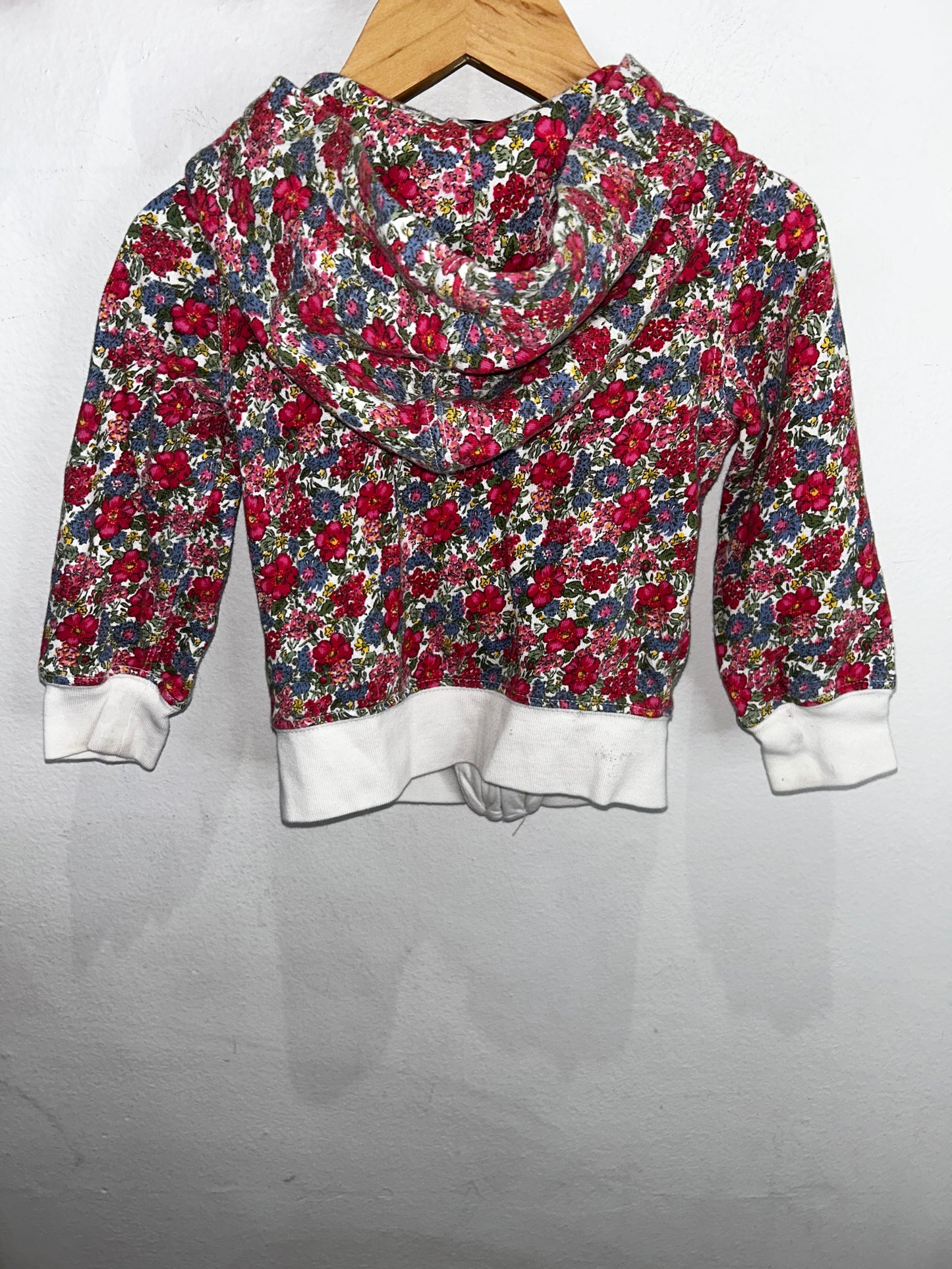 Red flowers sweatshirt 2y