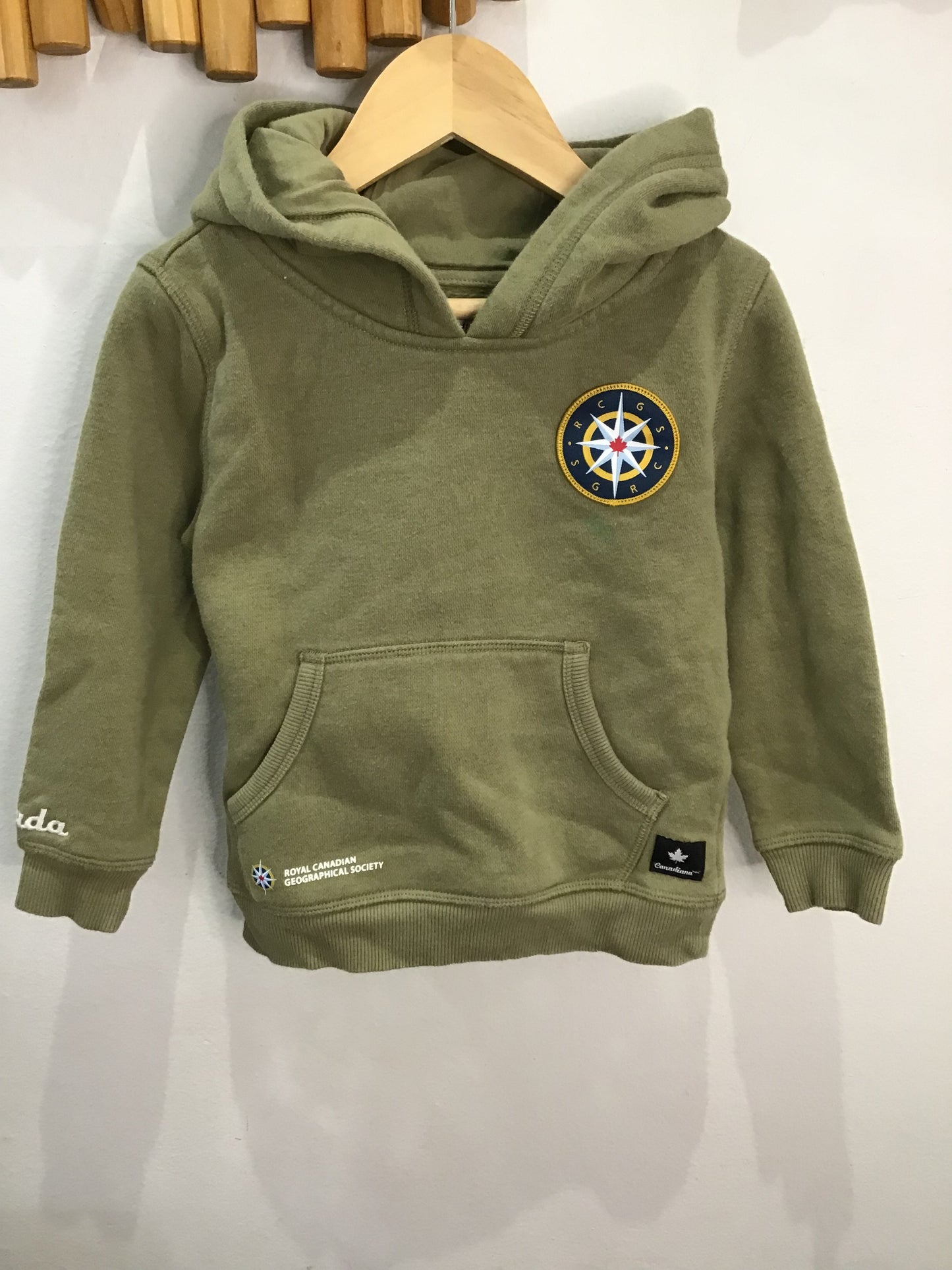 Royal Canadian geographical society hoodie 3y
