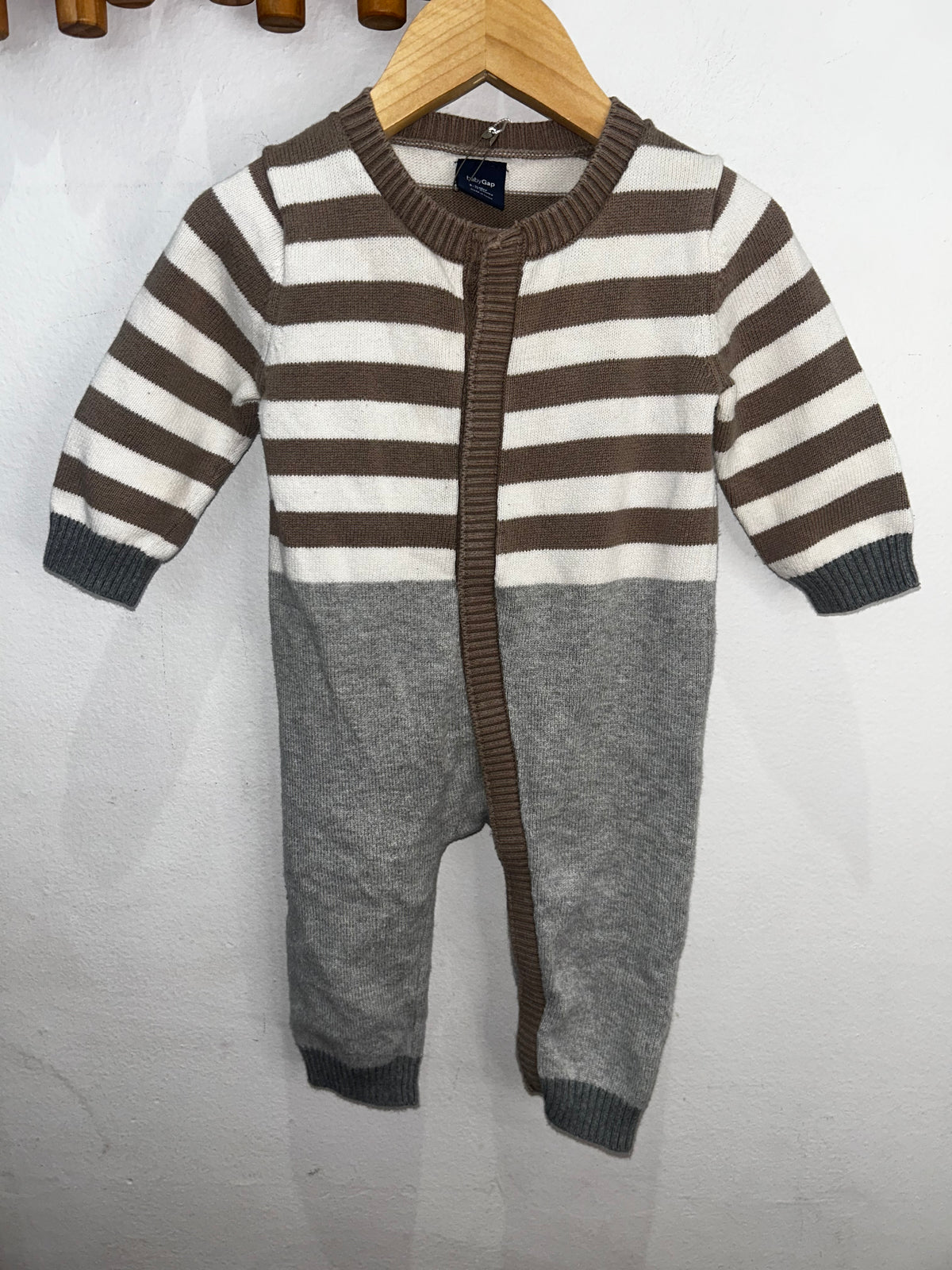 Brown and grey sweater romper 6-12m