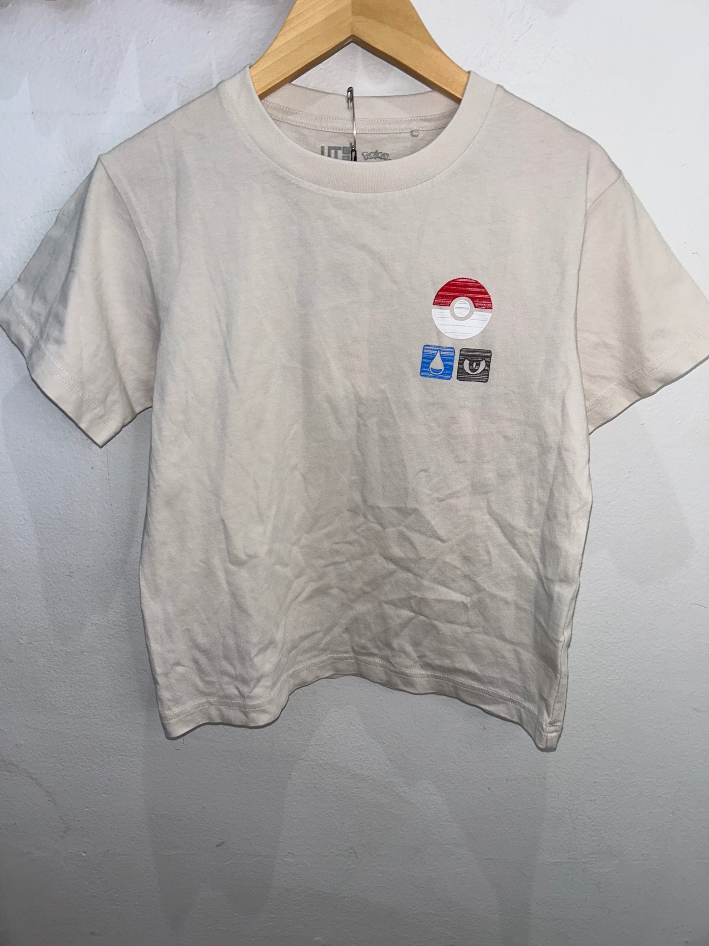 Beige pokemon tee 5-6y
