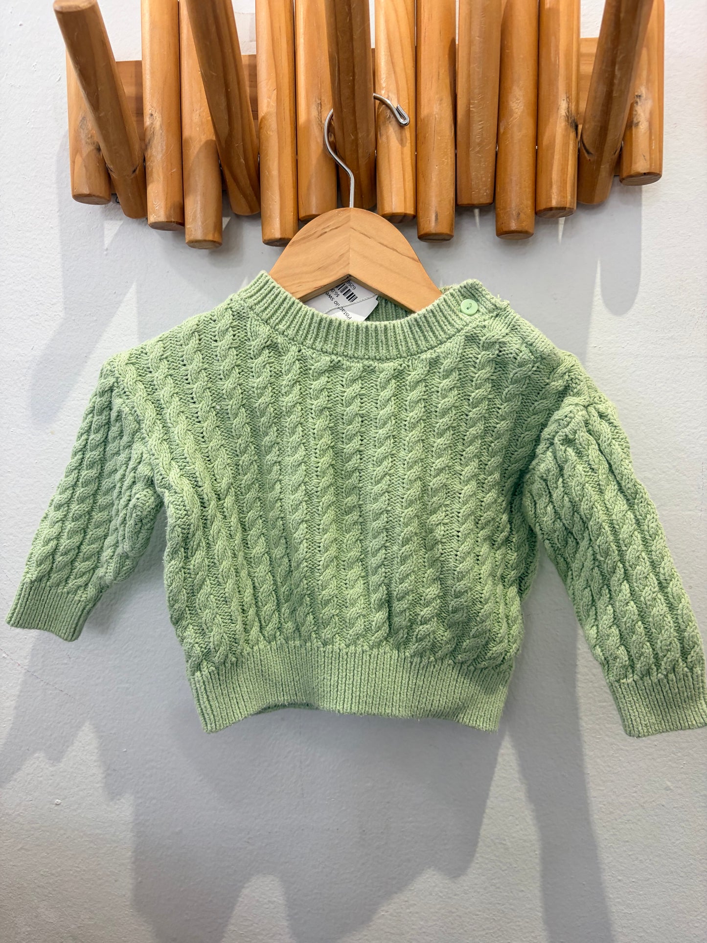 Pistachio sweater 4-6m