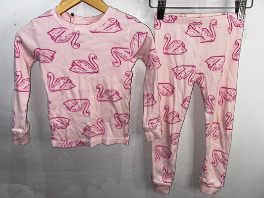 Swans ribbed pyjama set 4y