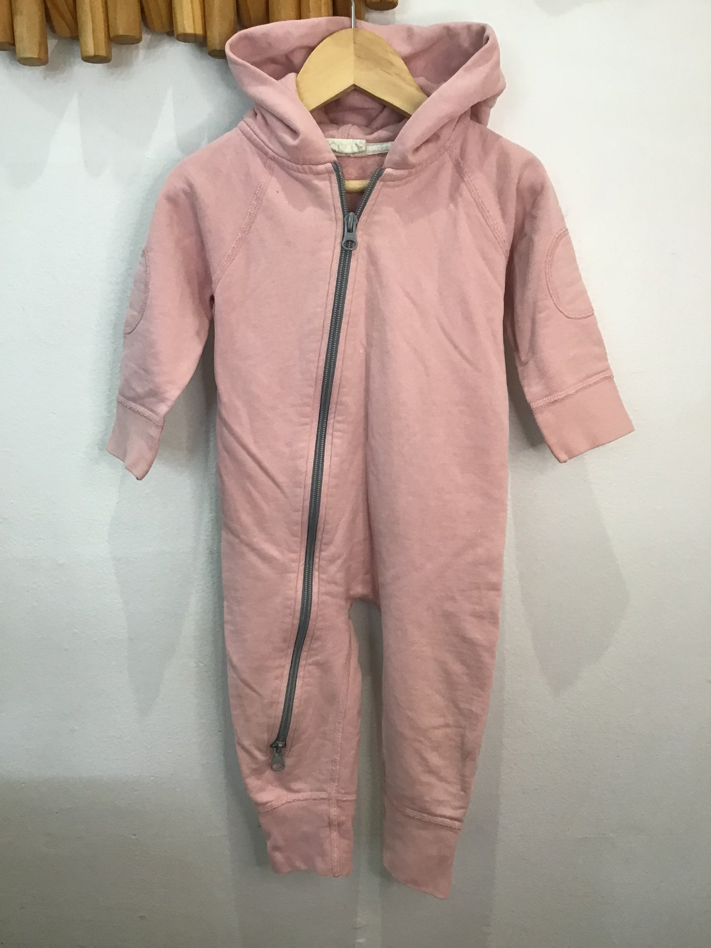 Sapling pink romper 12-18m