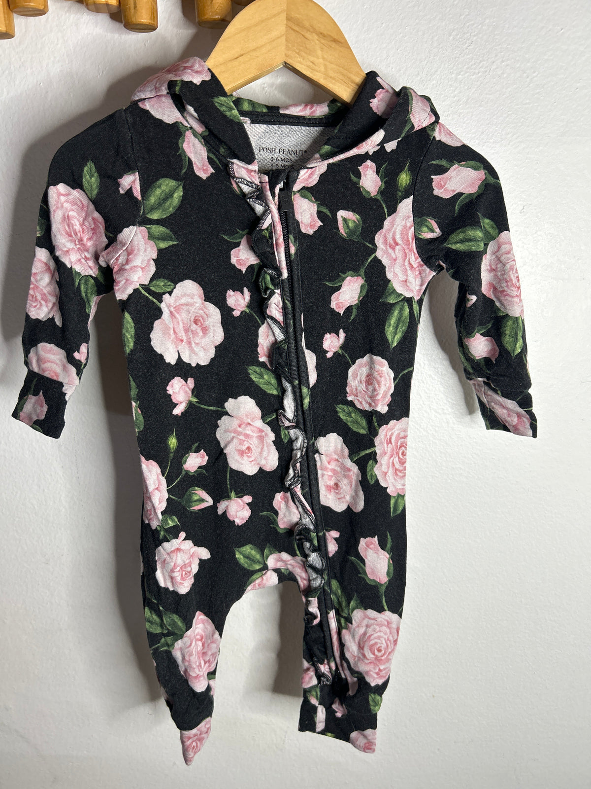 Posh Peanut roses sleeper 3-6m*