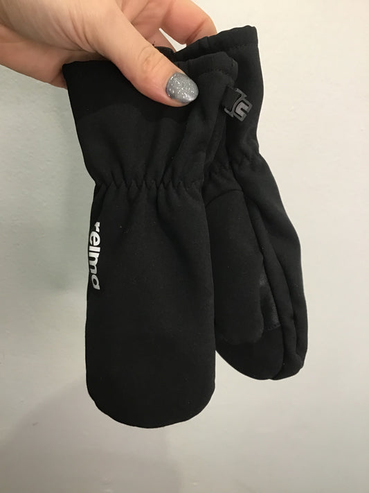 Reima black mitts 6y