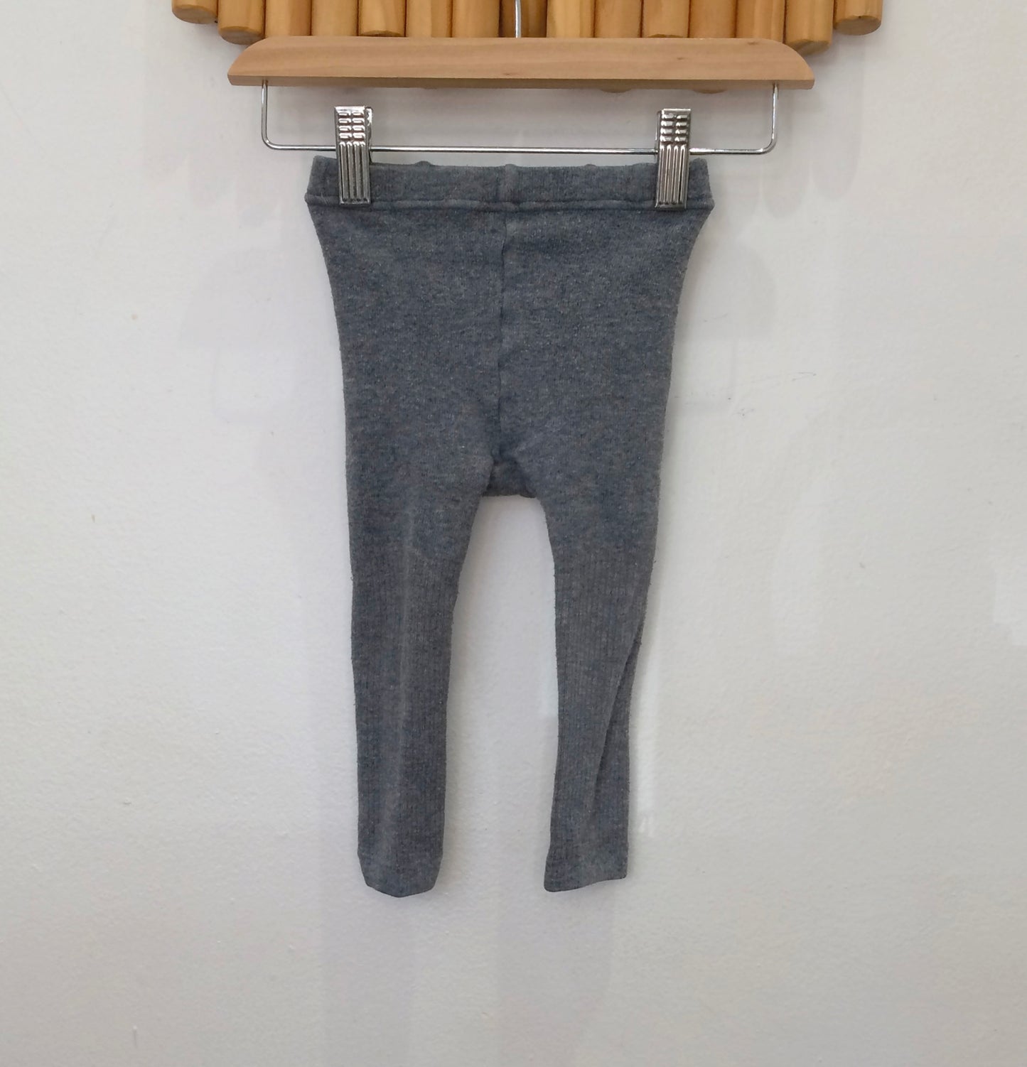 Grey knit pants 18-24m