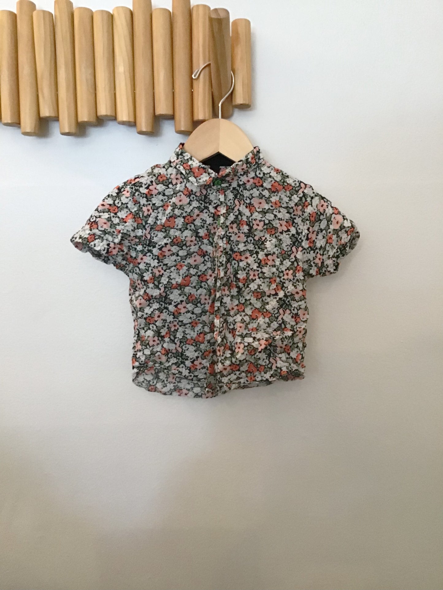 Floral shirt 12-18m