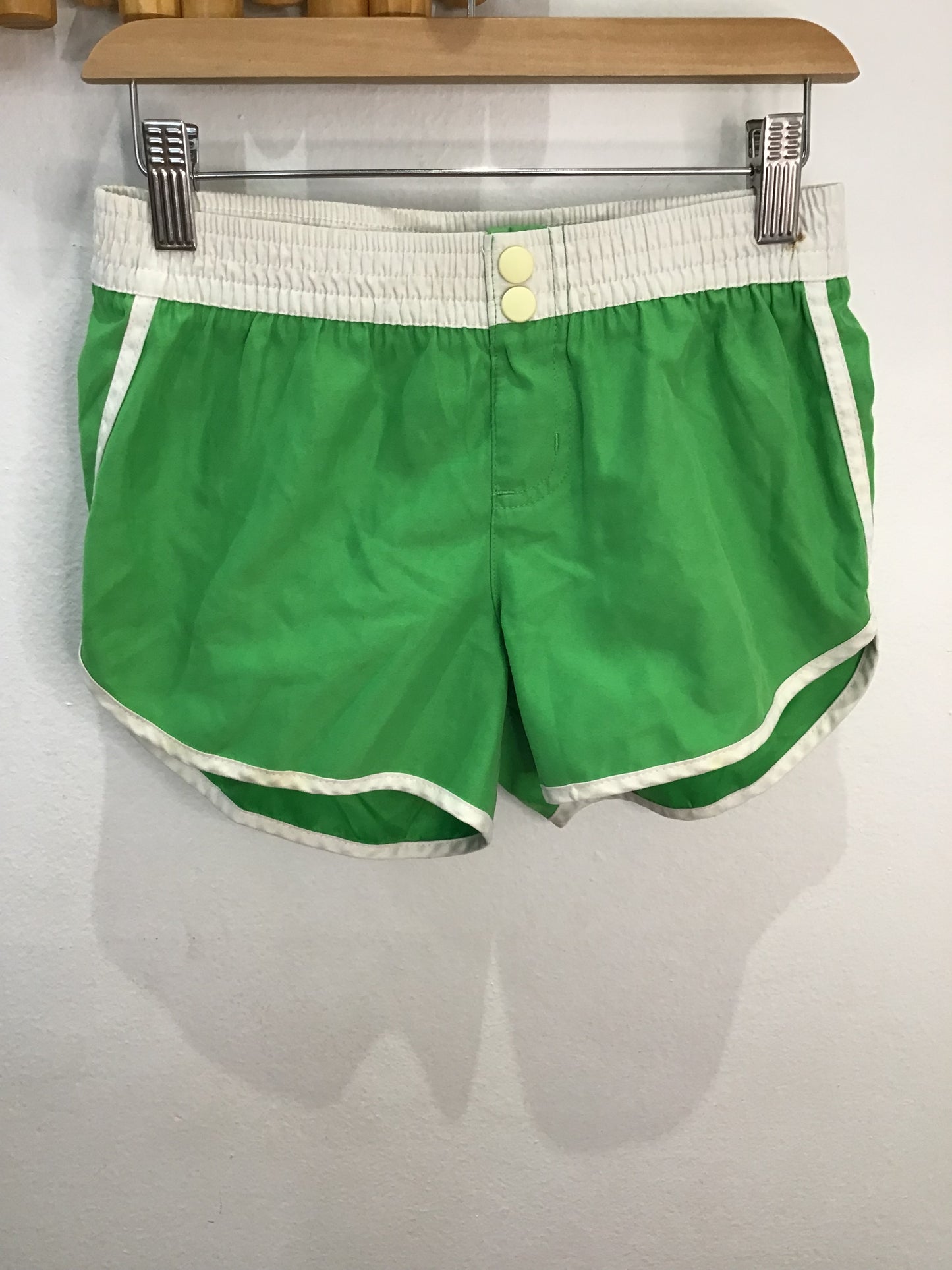 Shorts green LL Bean 10y