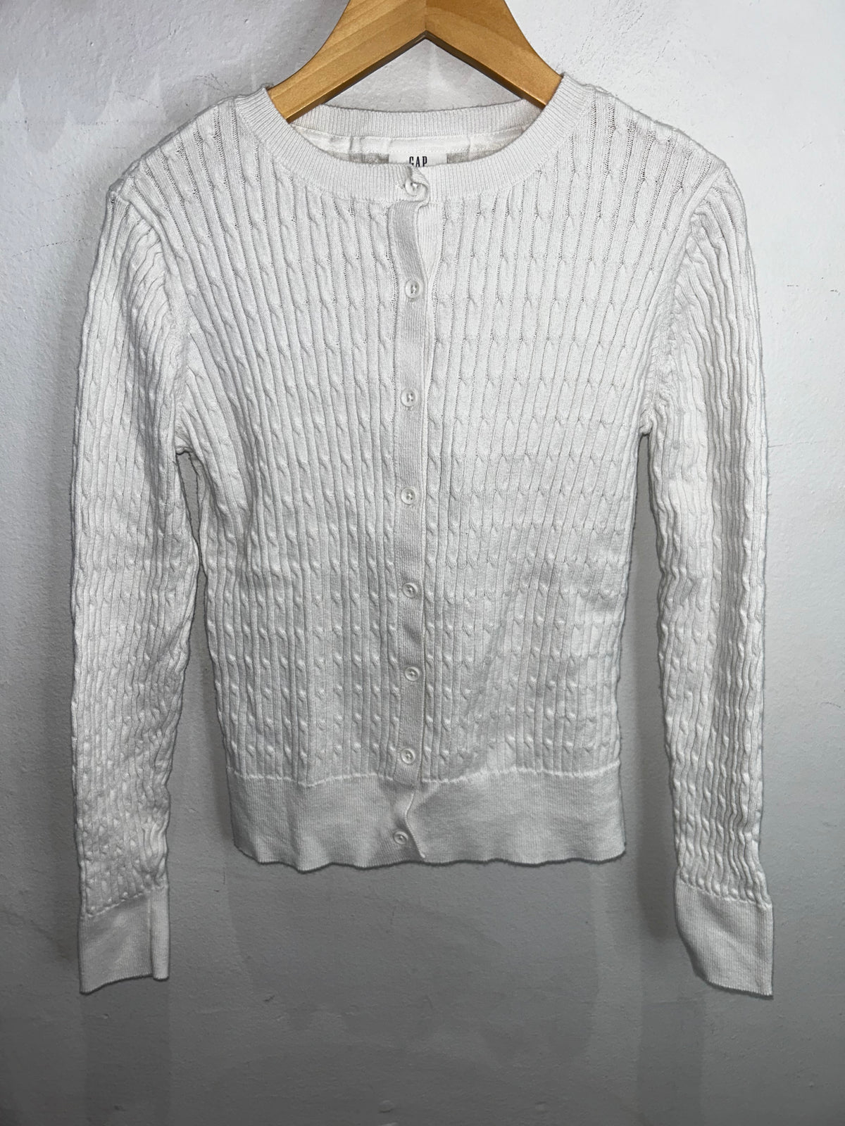 White knit cardigan 10-11y