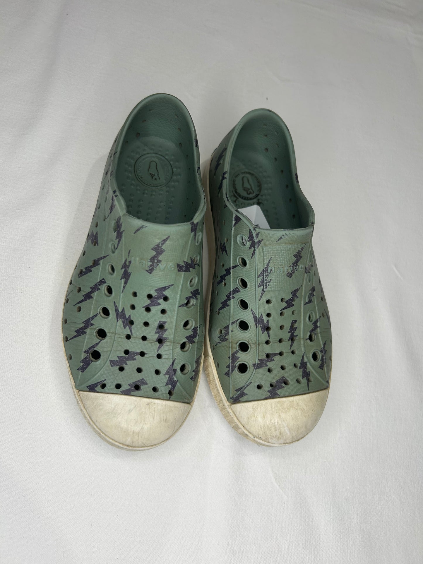 C12 green lightning Natives
