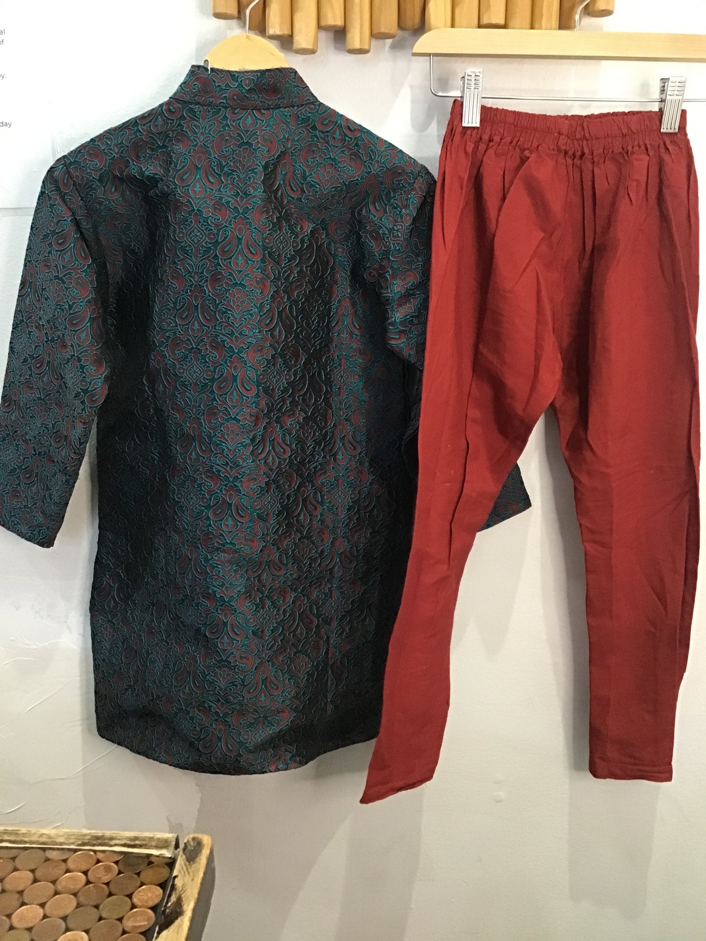 Maroon and red kurta set 6y