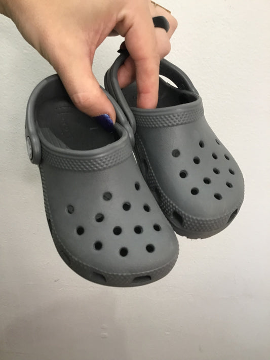 C8 grey Crocs