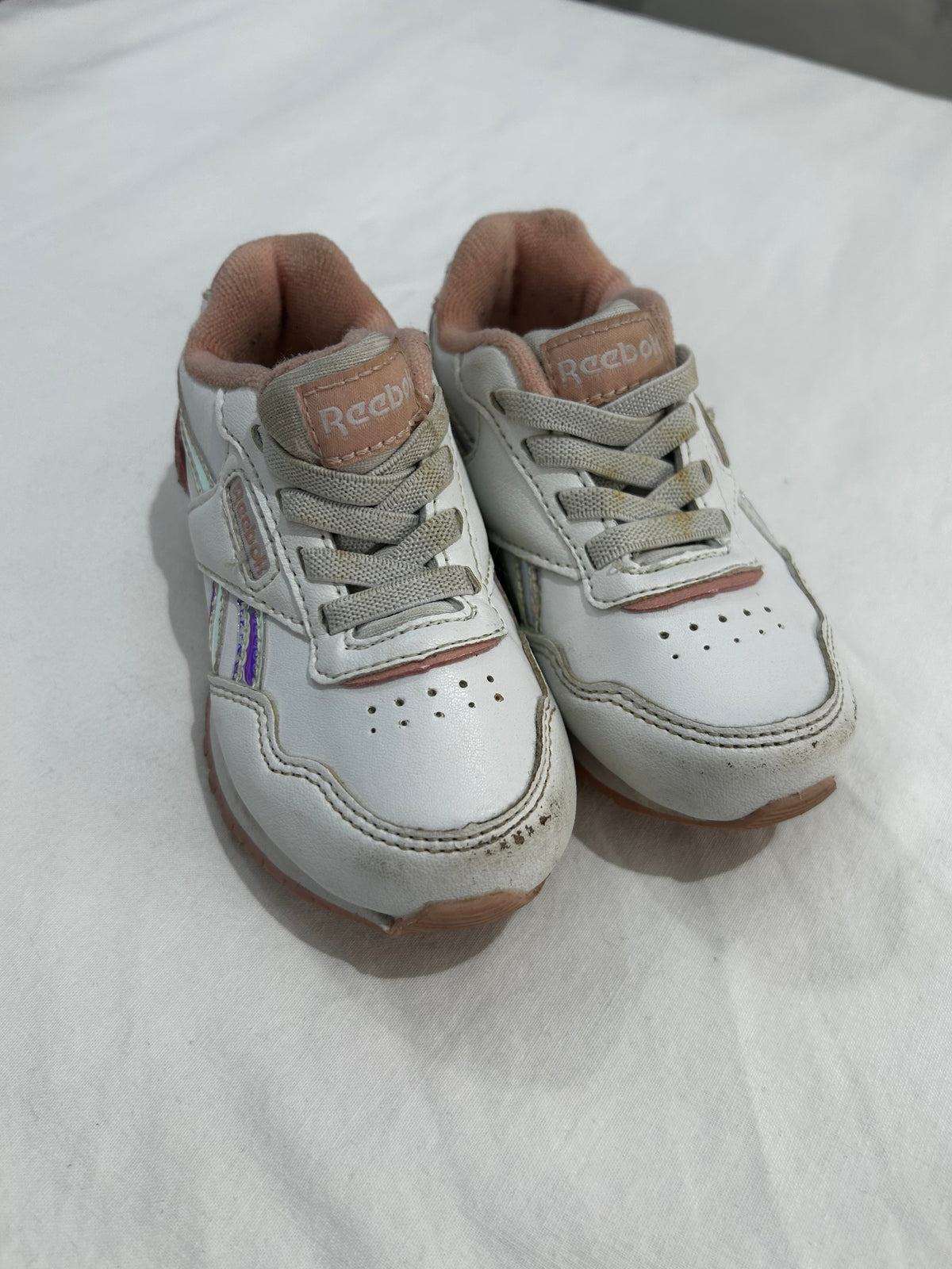 C6 metallic detail Reeboks