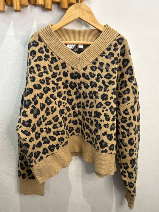 Leopard sweater 12-13y