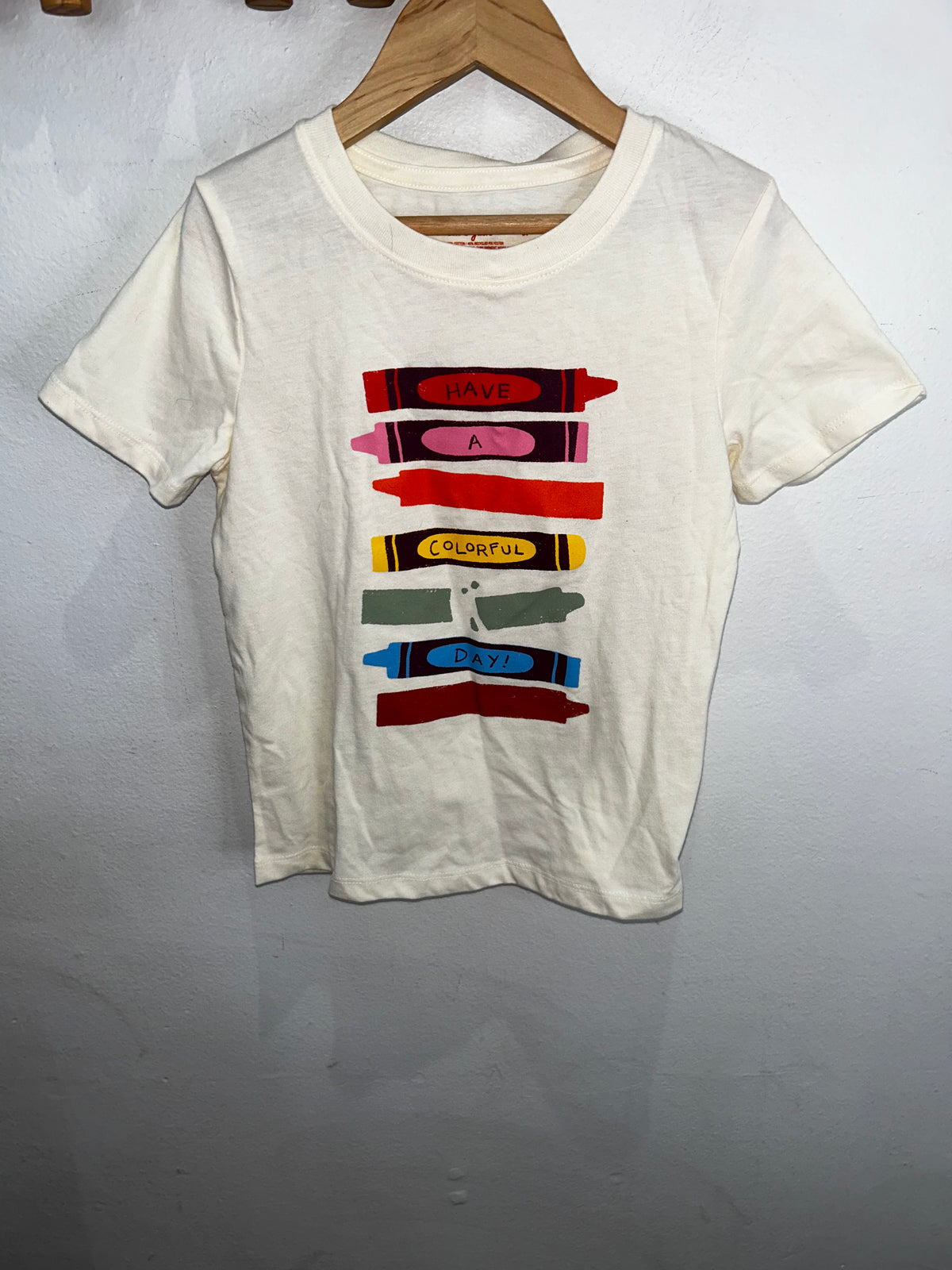 Have a colourful day tee 5y