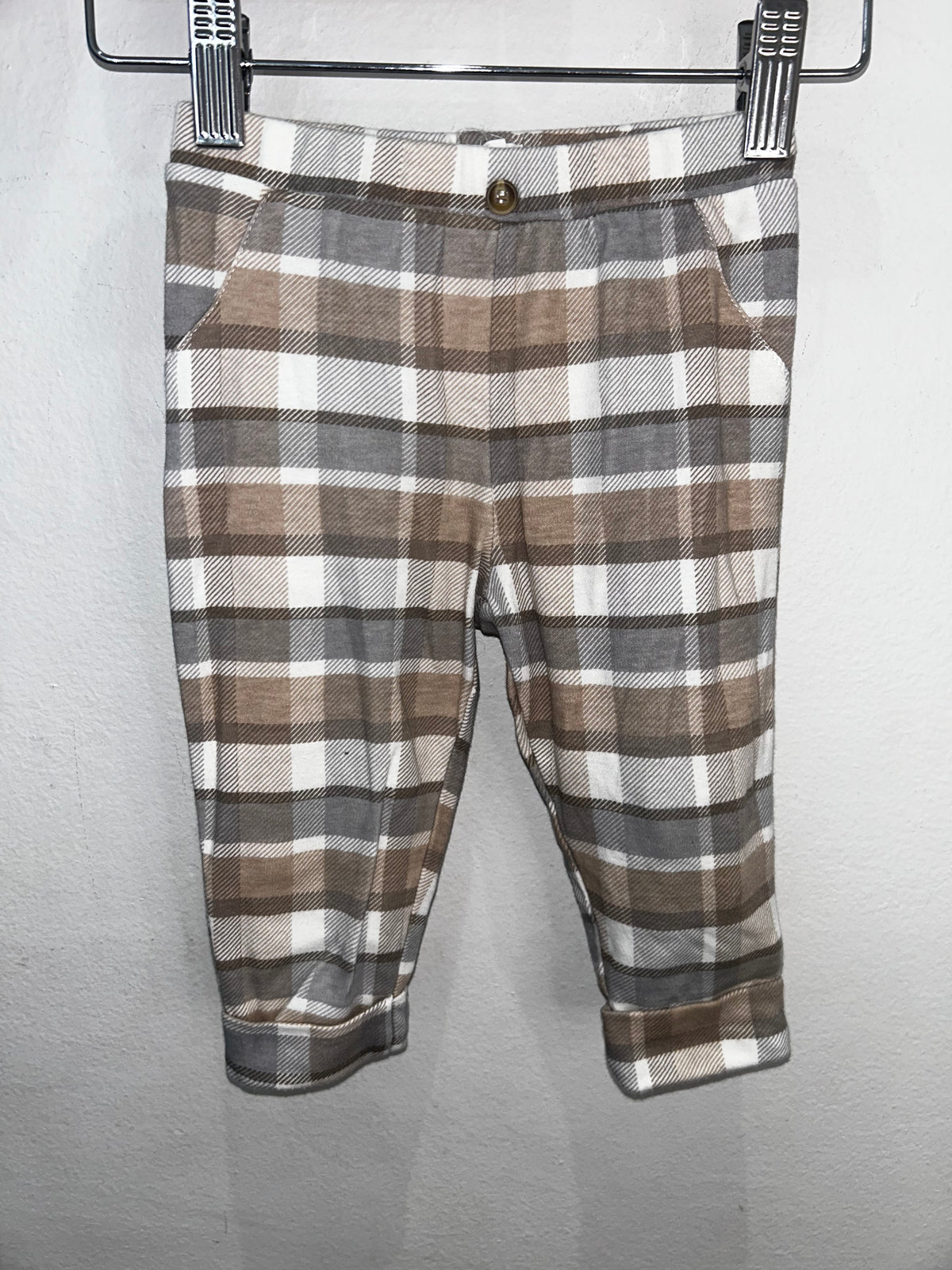 Brown checkered pants 6-9m
