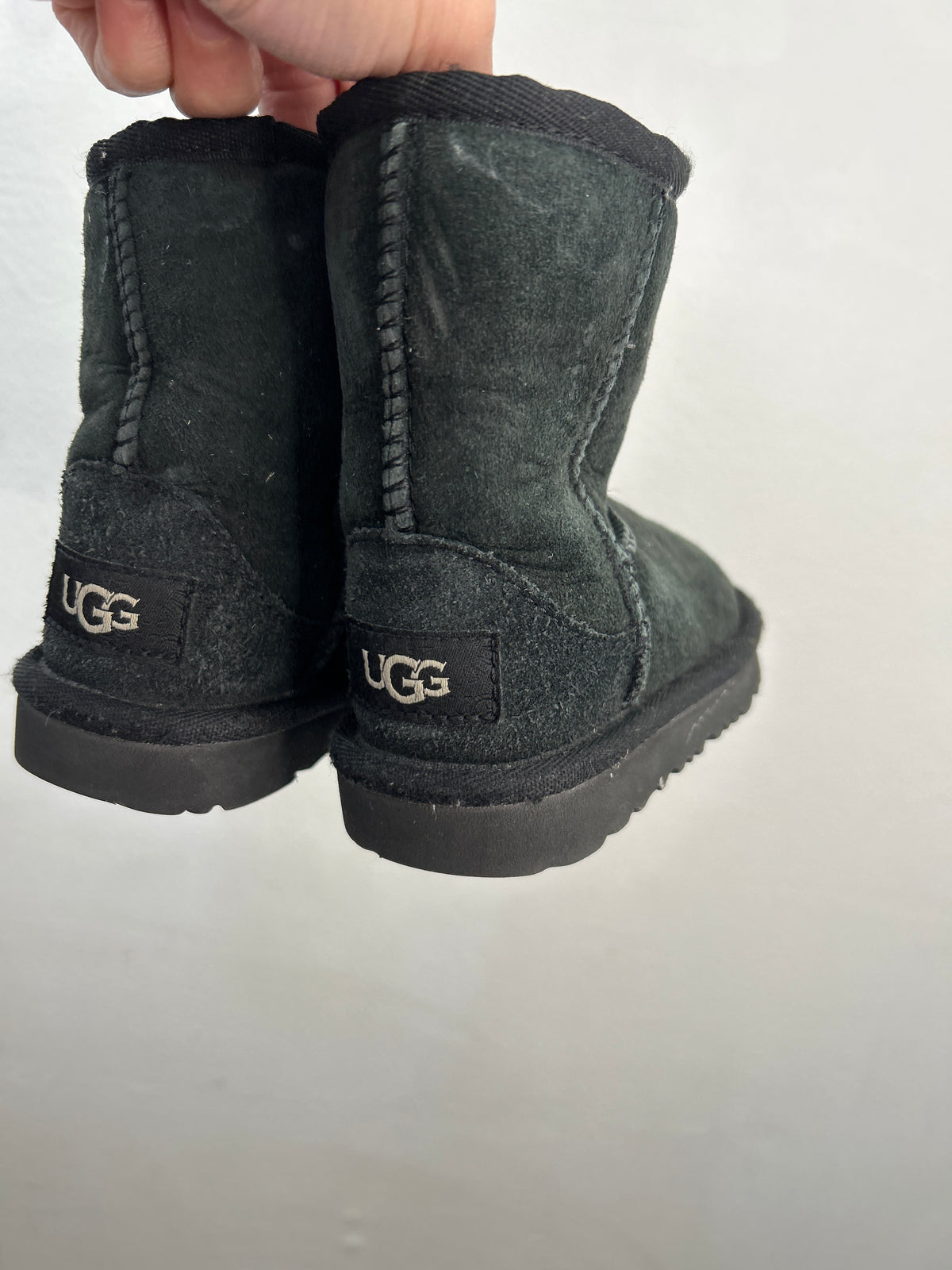 C6 black Uggs