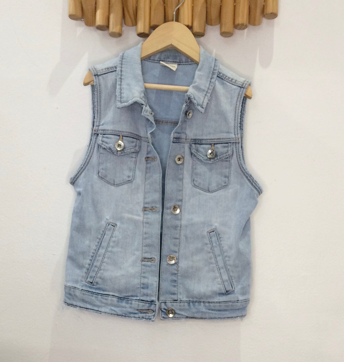 Stretchy denim vest 9-10y