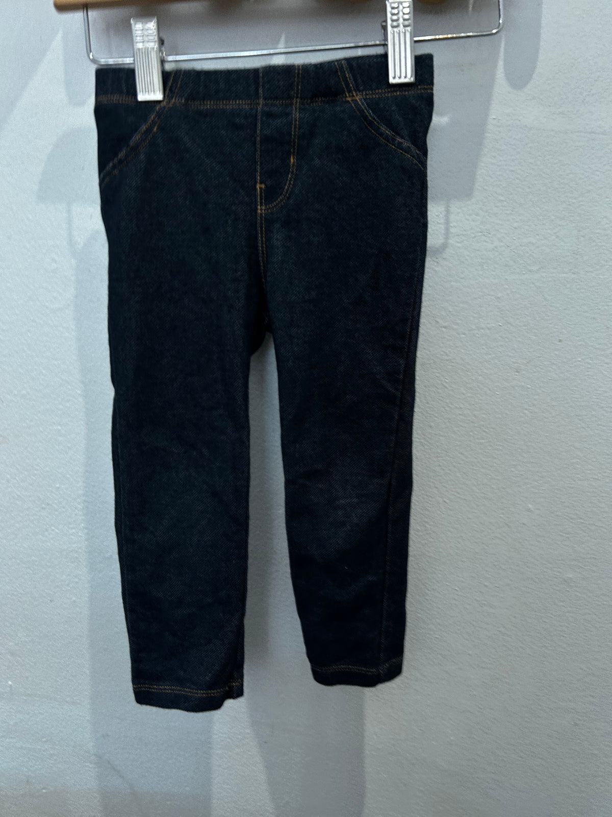 Jeggings with back pockets 2y