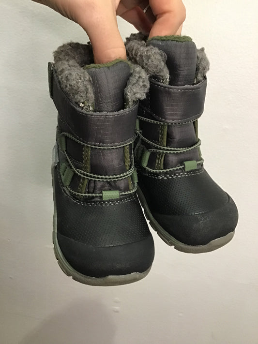 C7 See Kai Run winter boots