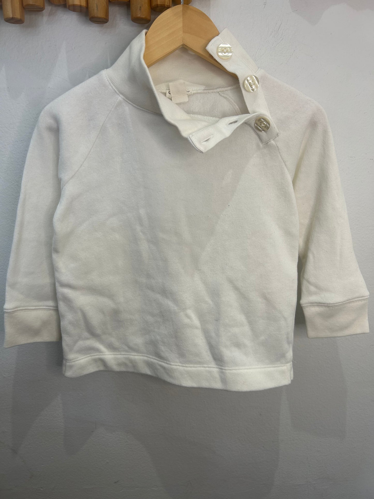 White side button pullover 3y