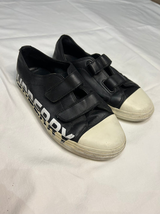 Y4 burberry leather shoes