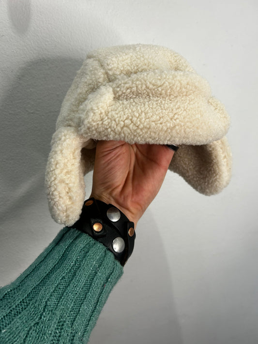 Kombi furry cream hat 3-9m