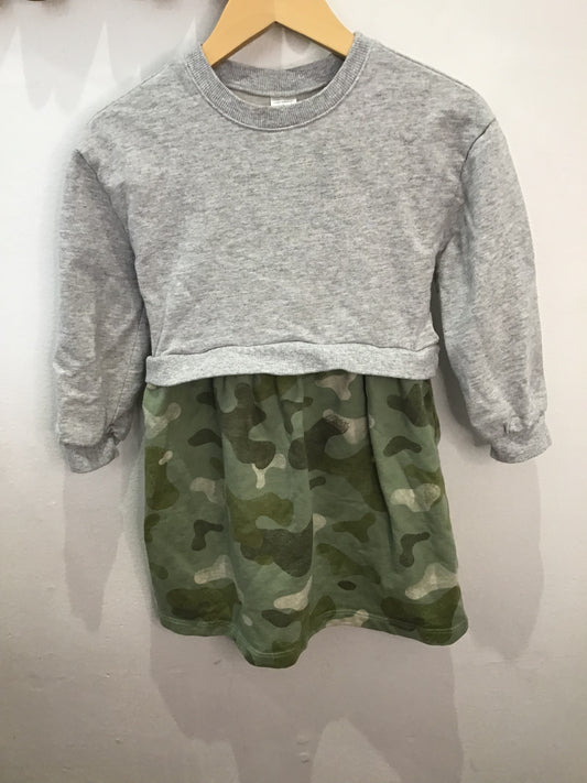Camo pullover dress 4y
