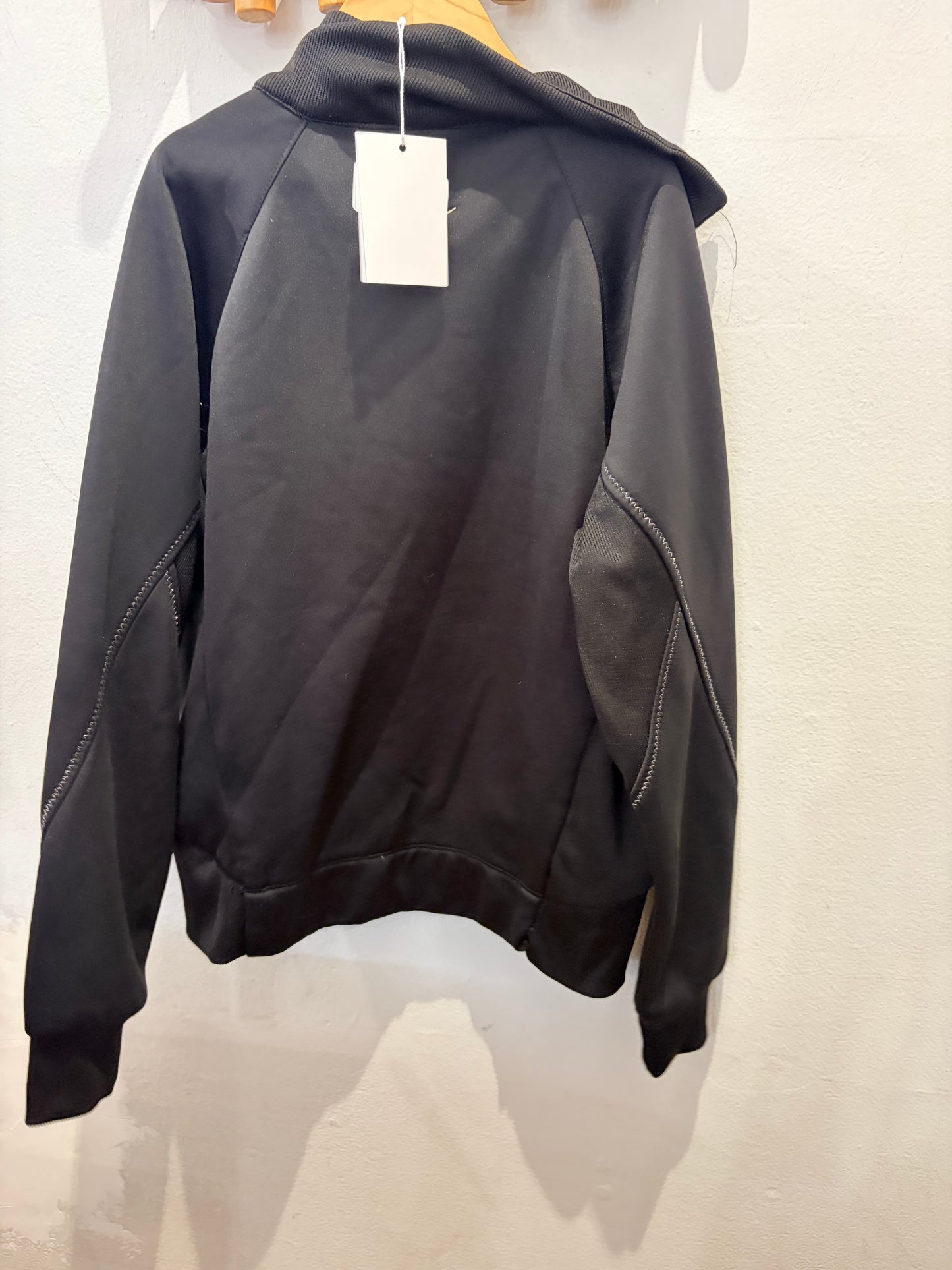 Nike activewear zip-up 10-12y