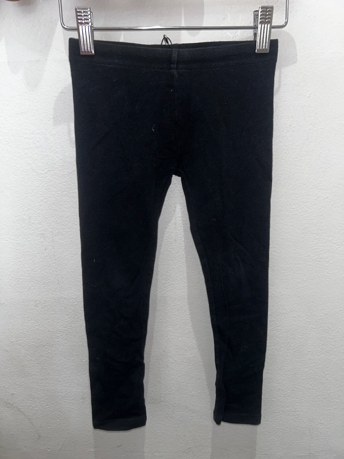 Black leggings 4-5y