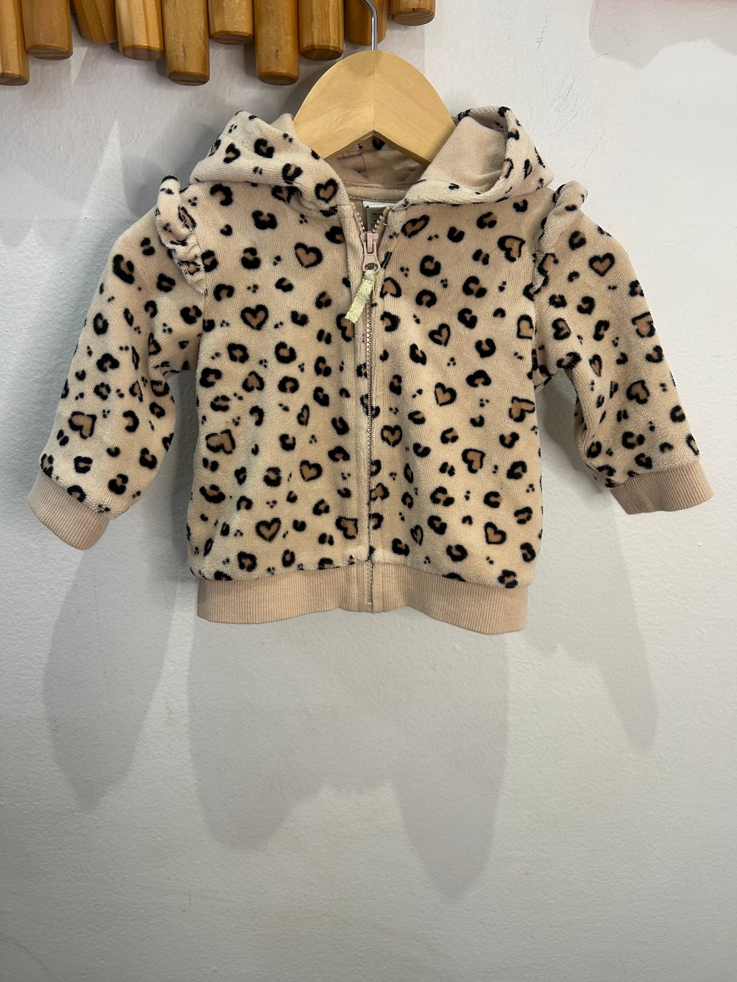 Leopard sweatsuit 6m