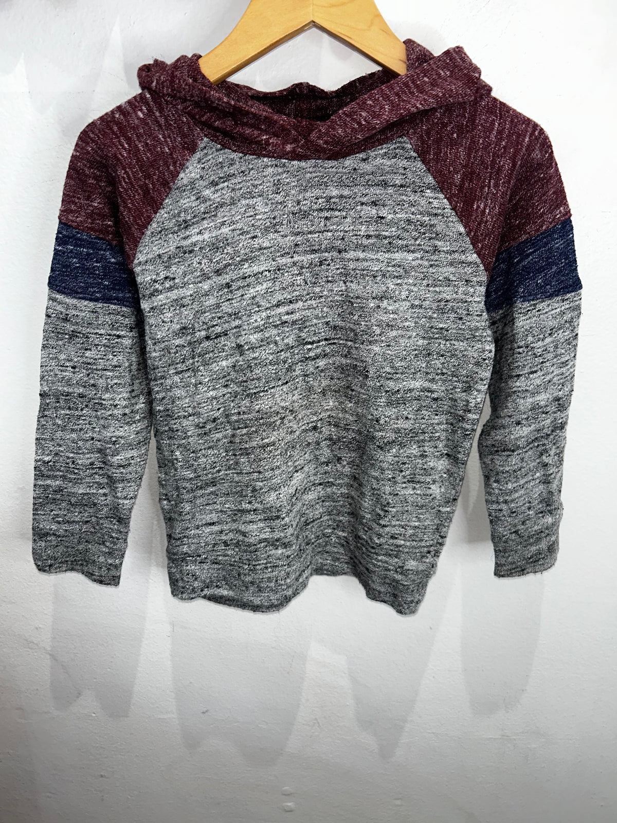 Grey knit hoodie 5y