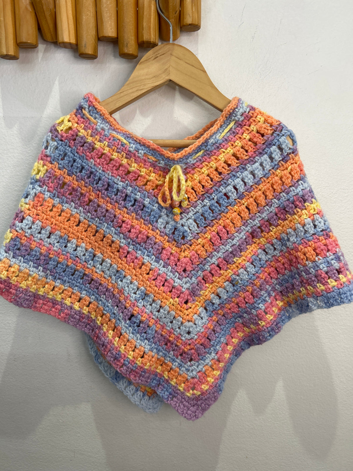 Handknit poncho 12m