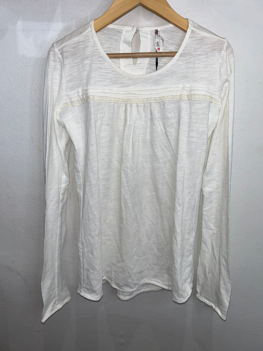 White light weight longsleeve 11-12y