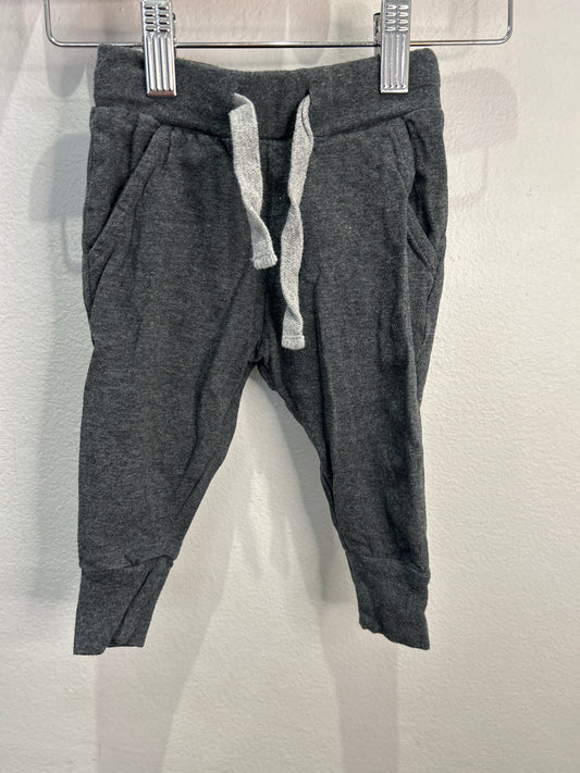 Minimioche grey drawstring pants 6-12m B