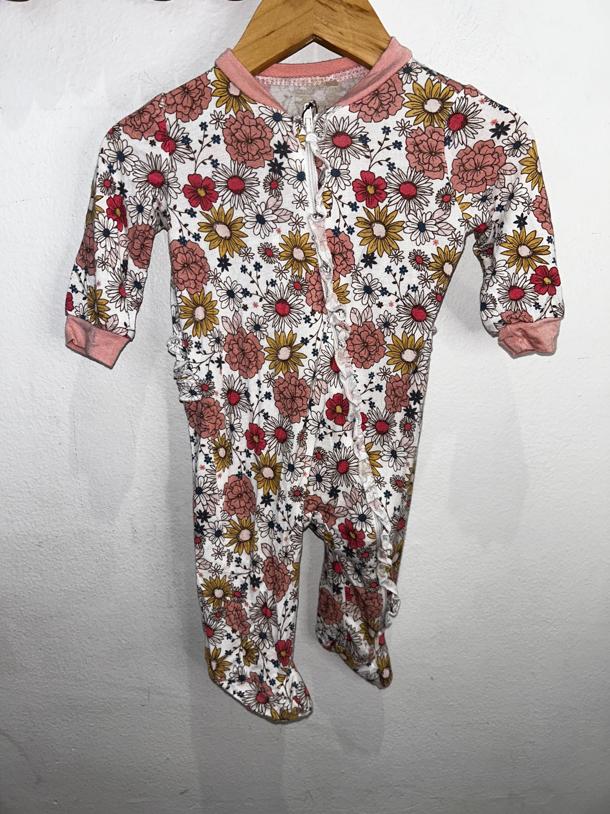 Milkberry frilly bamboo sleeper 0-3m