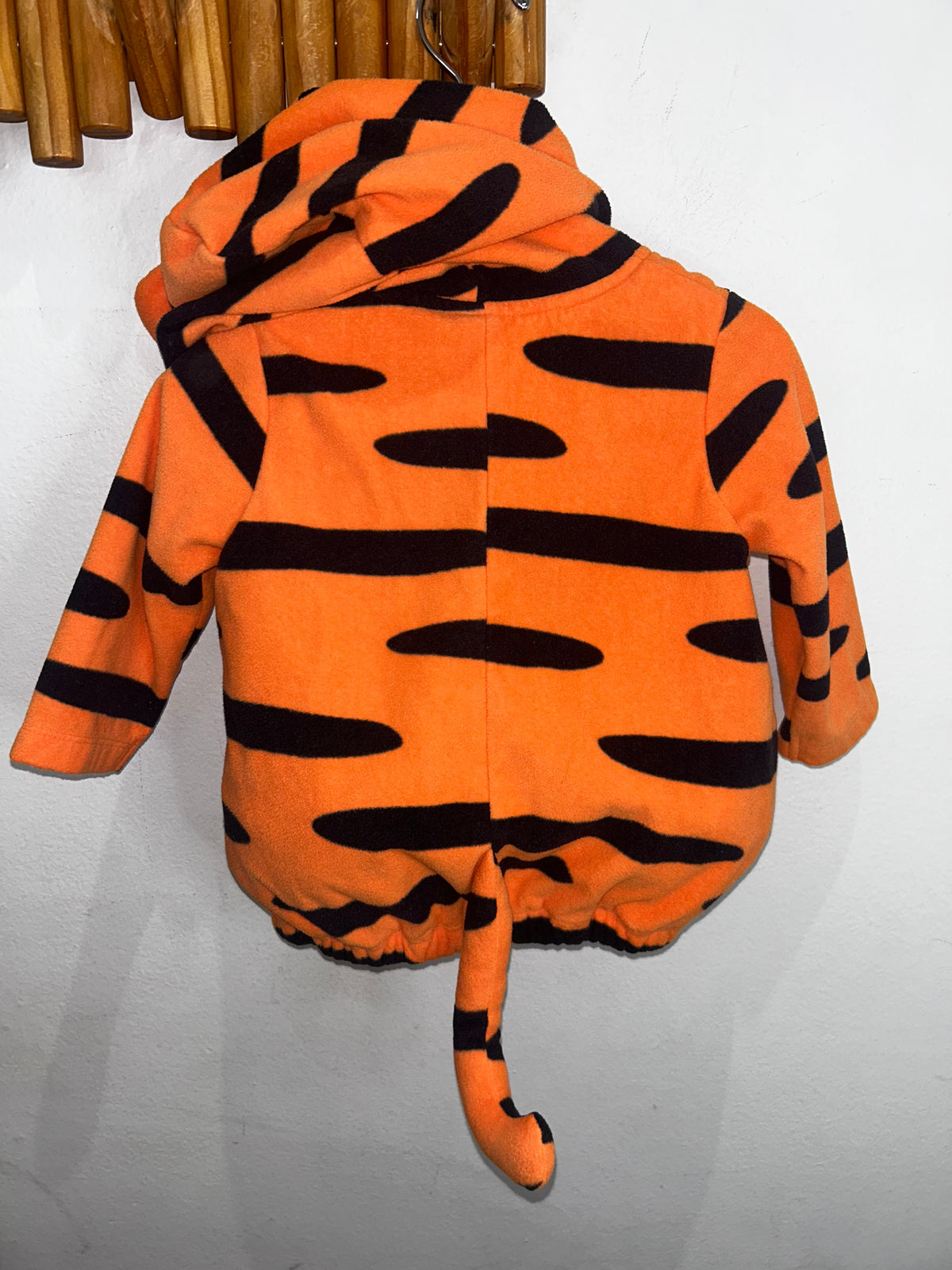 Tigers costume 12m