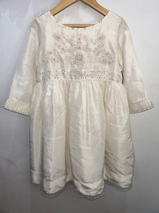 White fancy silk dress 6y