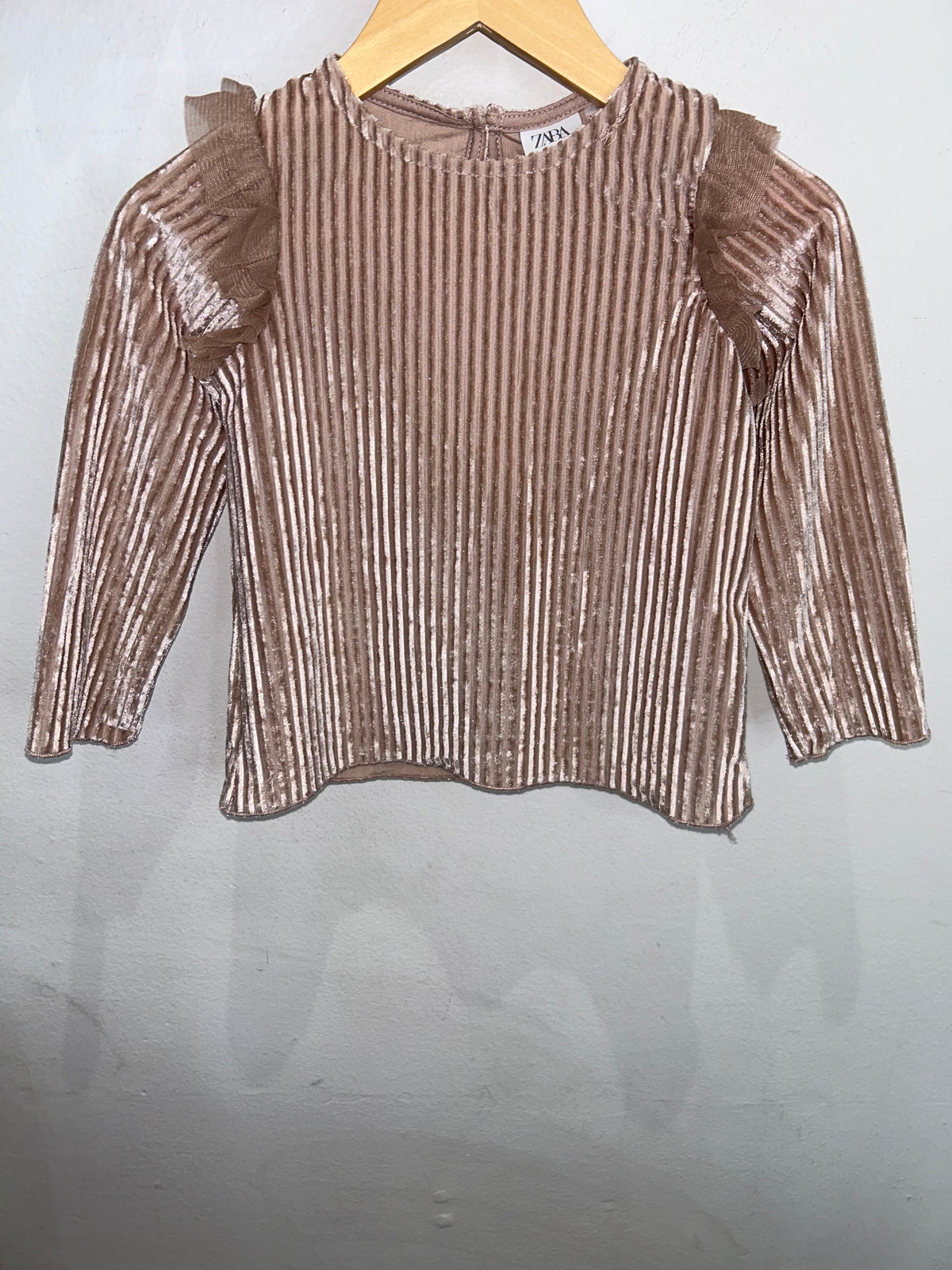 Light pink velvet blouse 2-3y