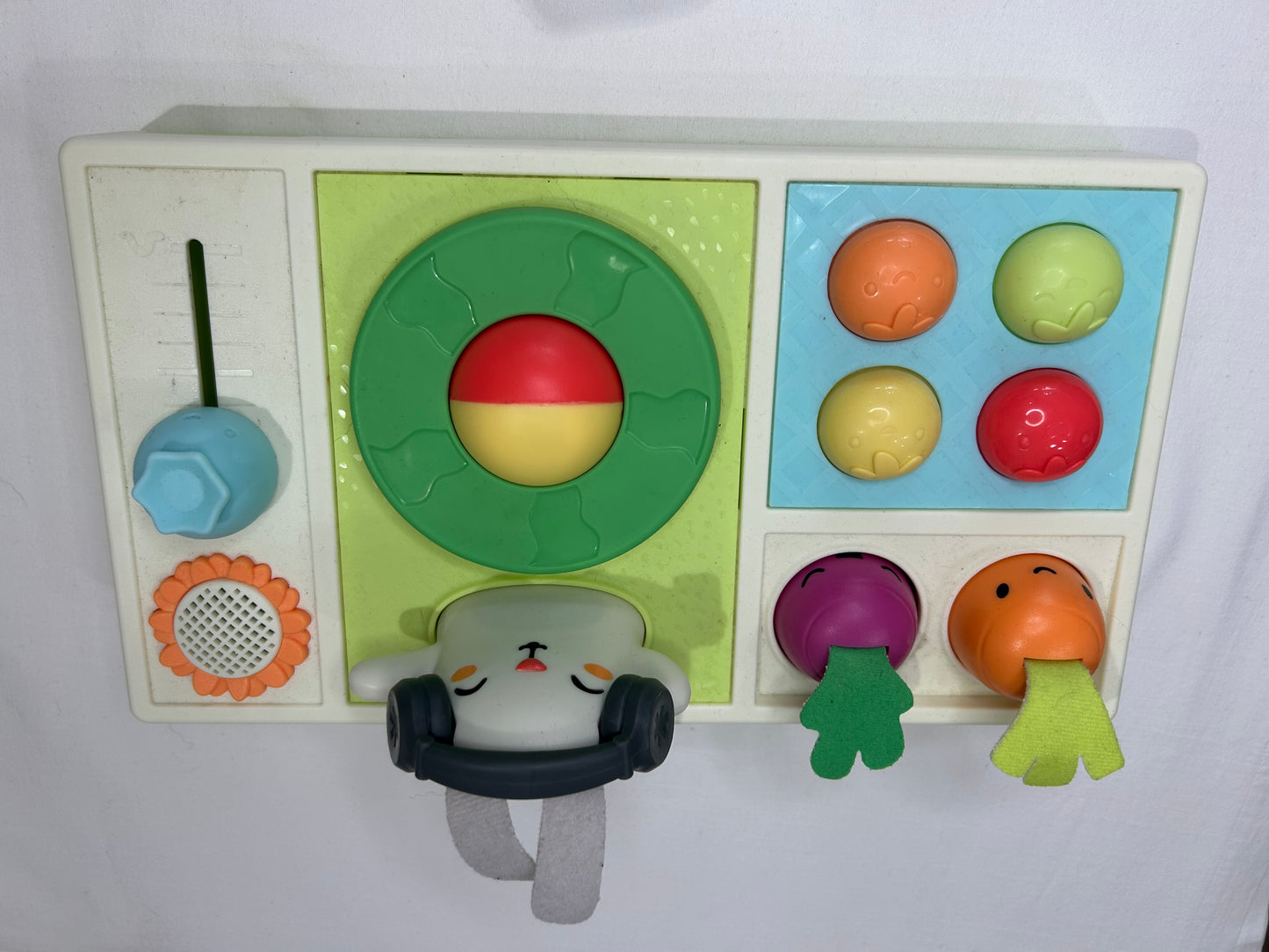 Skiphop Let the Beet Drop DJ toy