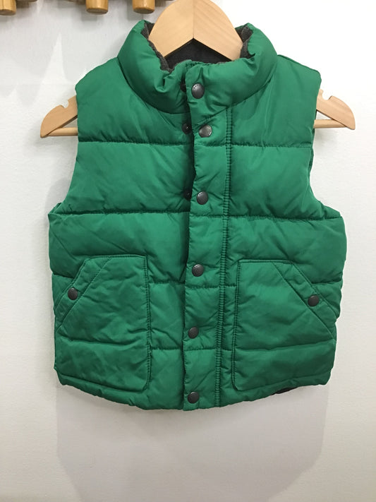 Green puffer vest 3y