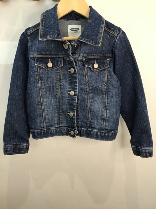 Dark wash jean jacket 4y