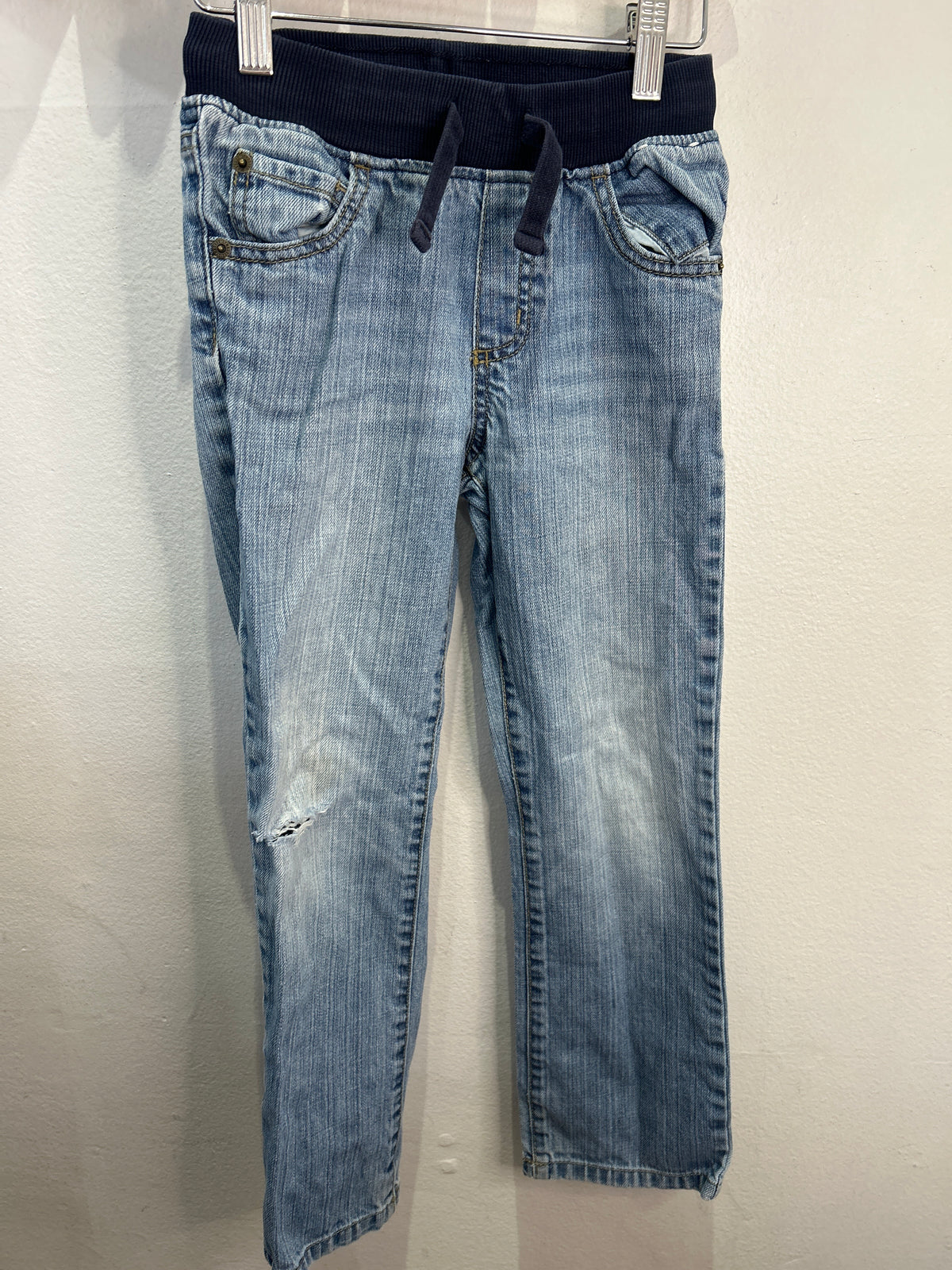 Distressed pull-on jeans 7y