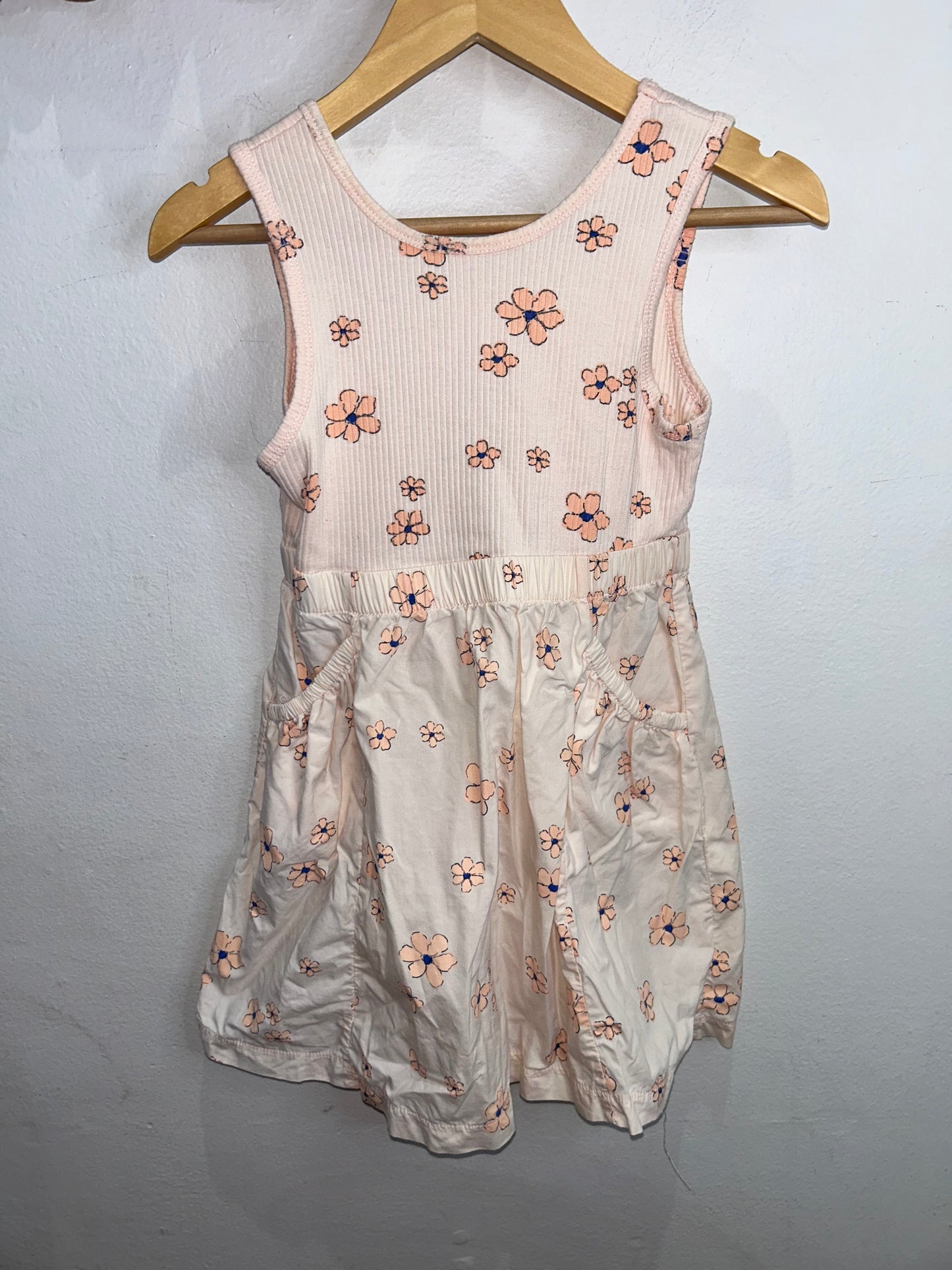 Peach drawn flowers dress 6y