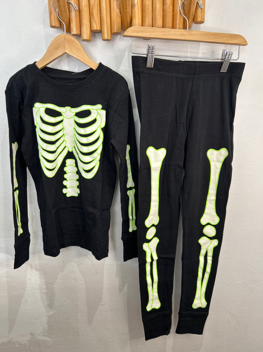 Skeleton pyjamas 10y NEW