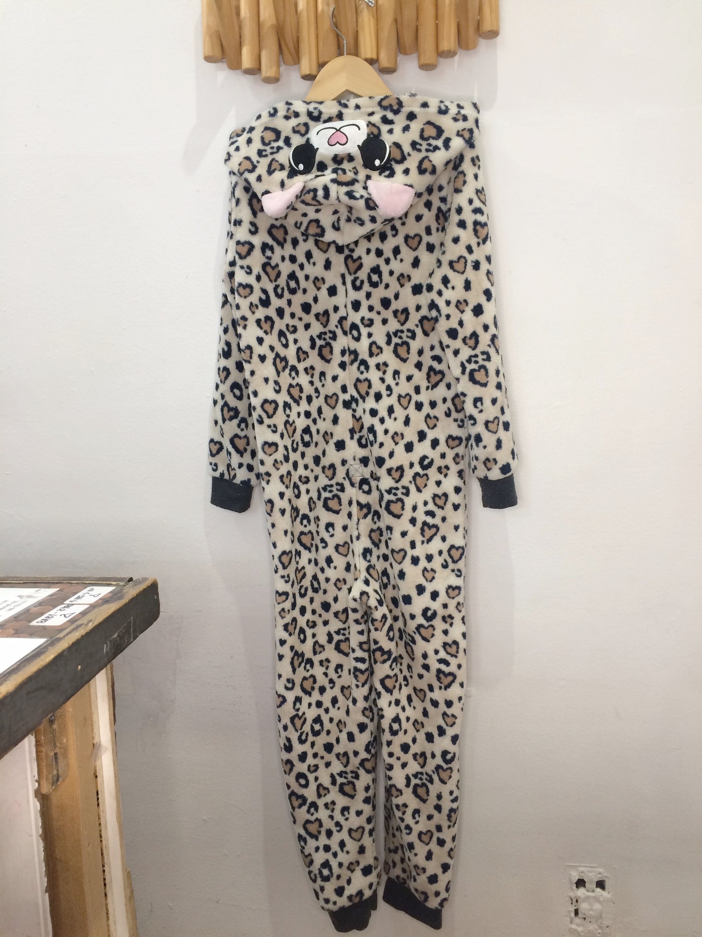 Leopard furry onesie 6y