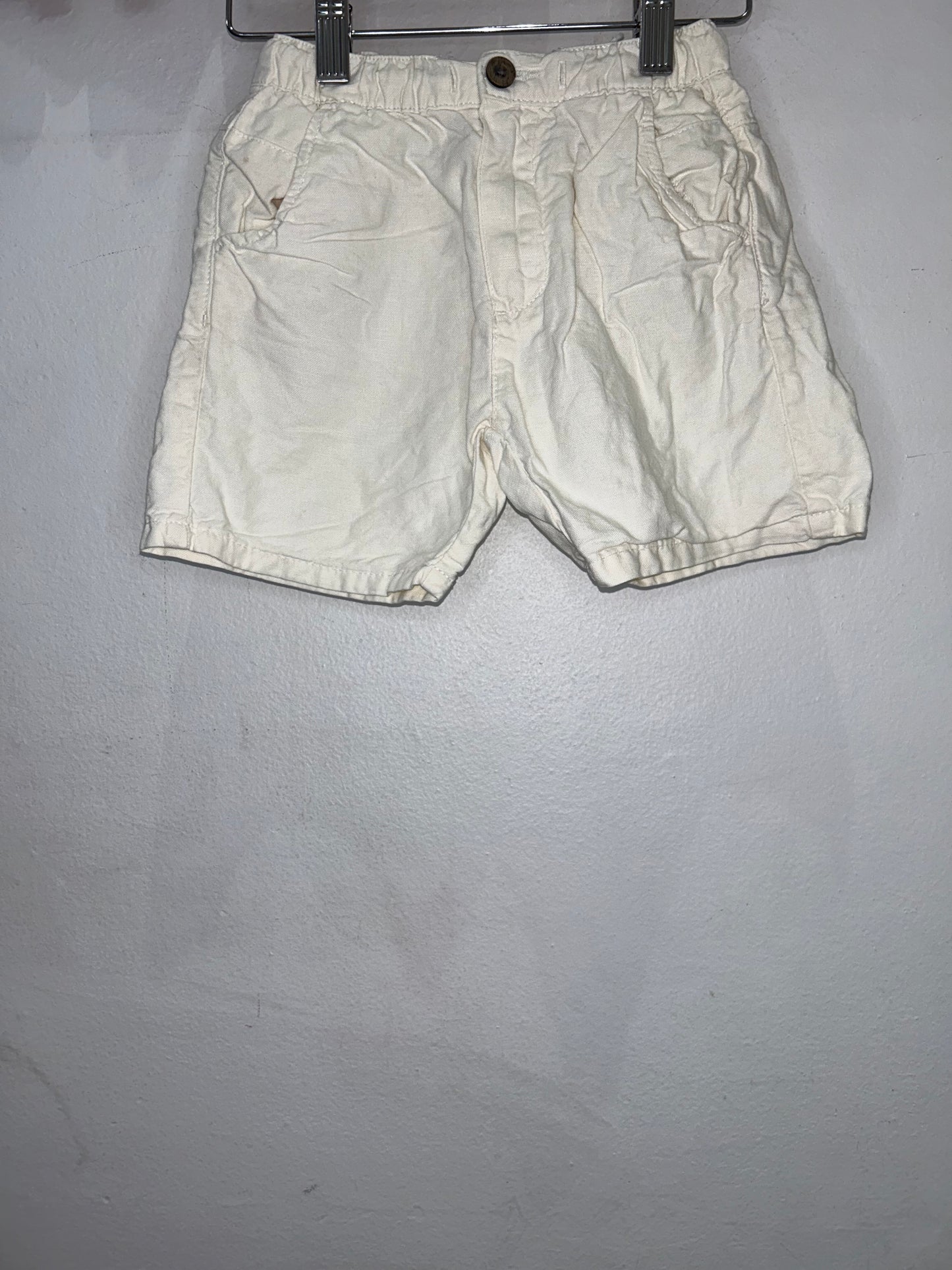 White linen blend shorts 4-5y