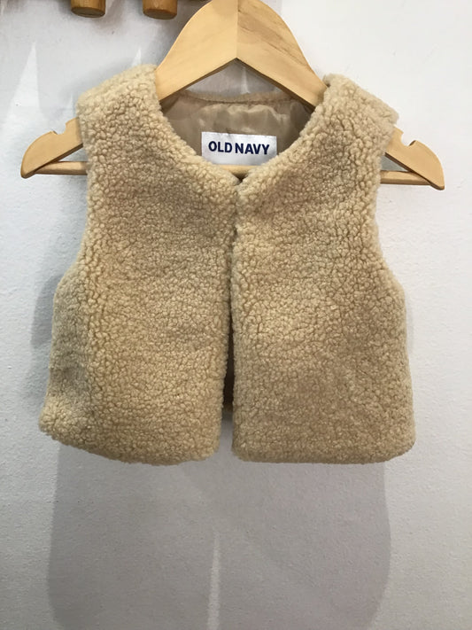 Brown furry vest 6-12m