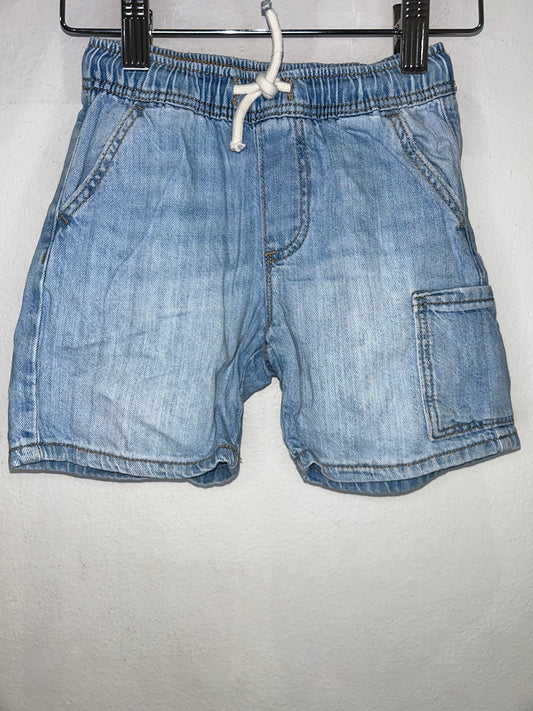 Lightwash pull-on denim shorts 2y