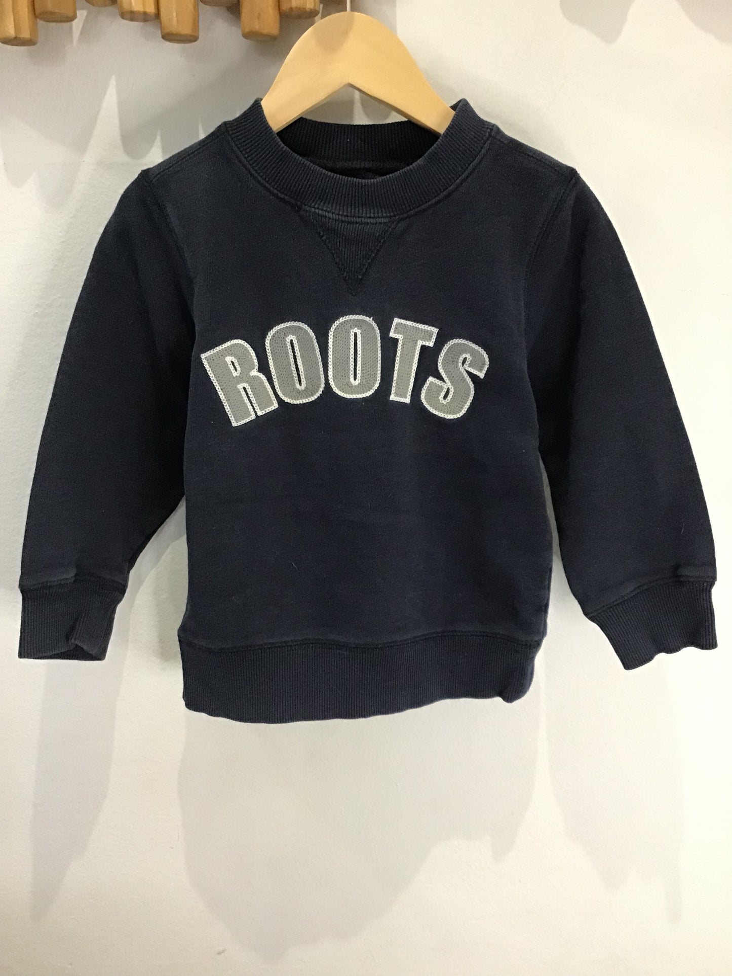 Roots73 navy pullover 3y